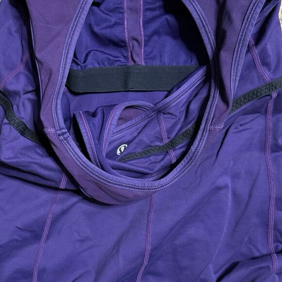 Lululemon Commit Tank Size 6 in Lolo Purple/Black - Picture 7 of 7